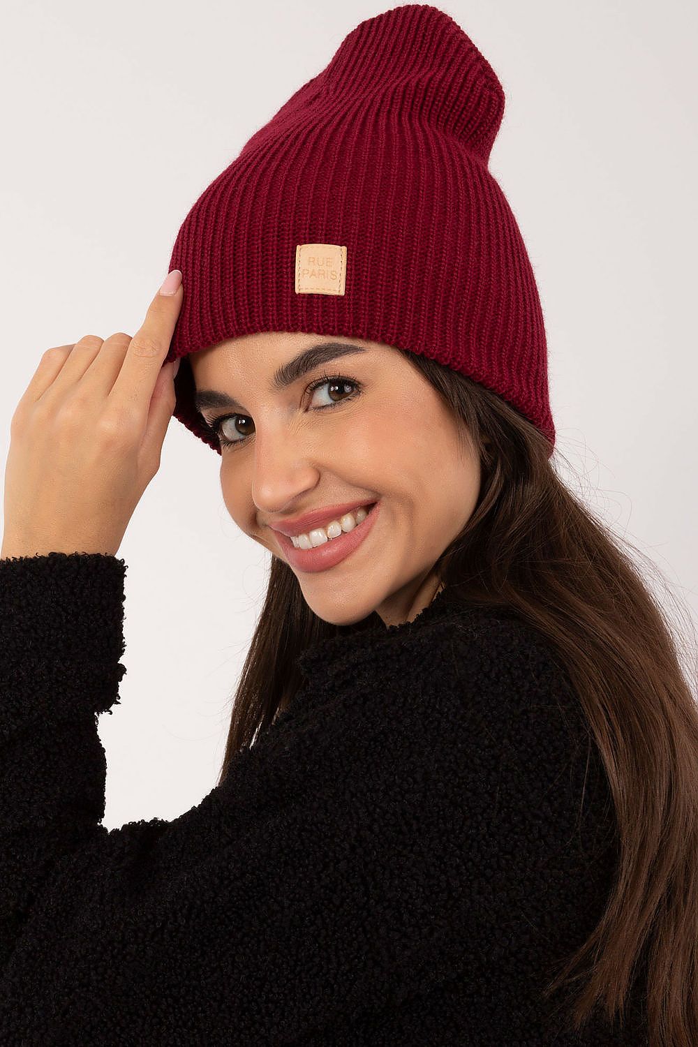   Czapka Model JK-CZ-50.25 Bordo - Rue Paris 
