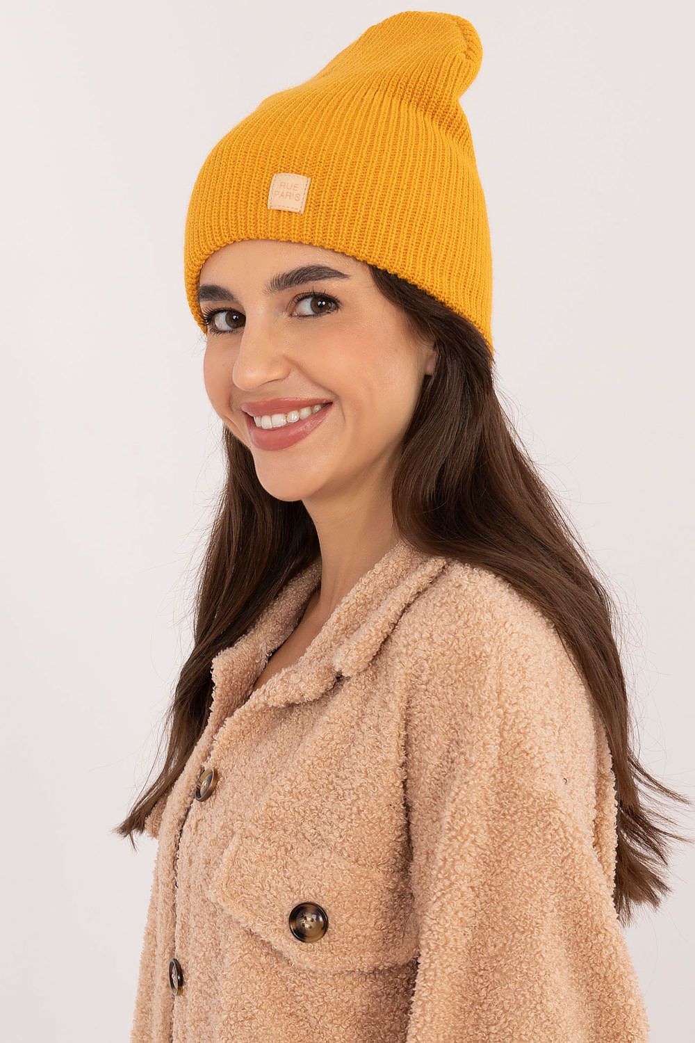   Czapka Model JK-CZ-50.25 Dark Yellow - Rue Paris 