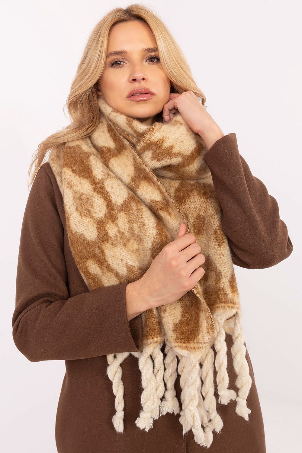   Szalik Model AT-SZ-416.31P Beige - AT 