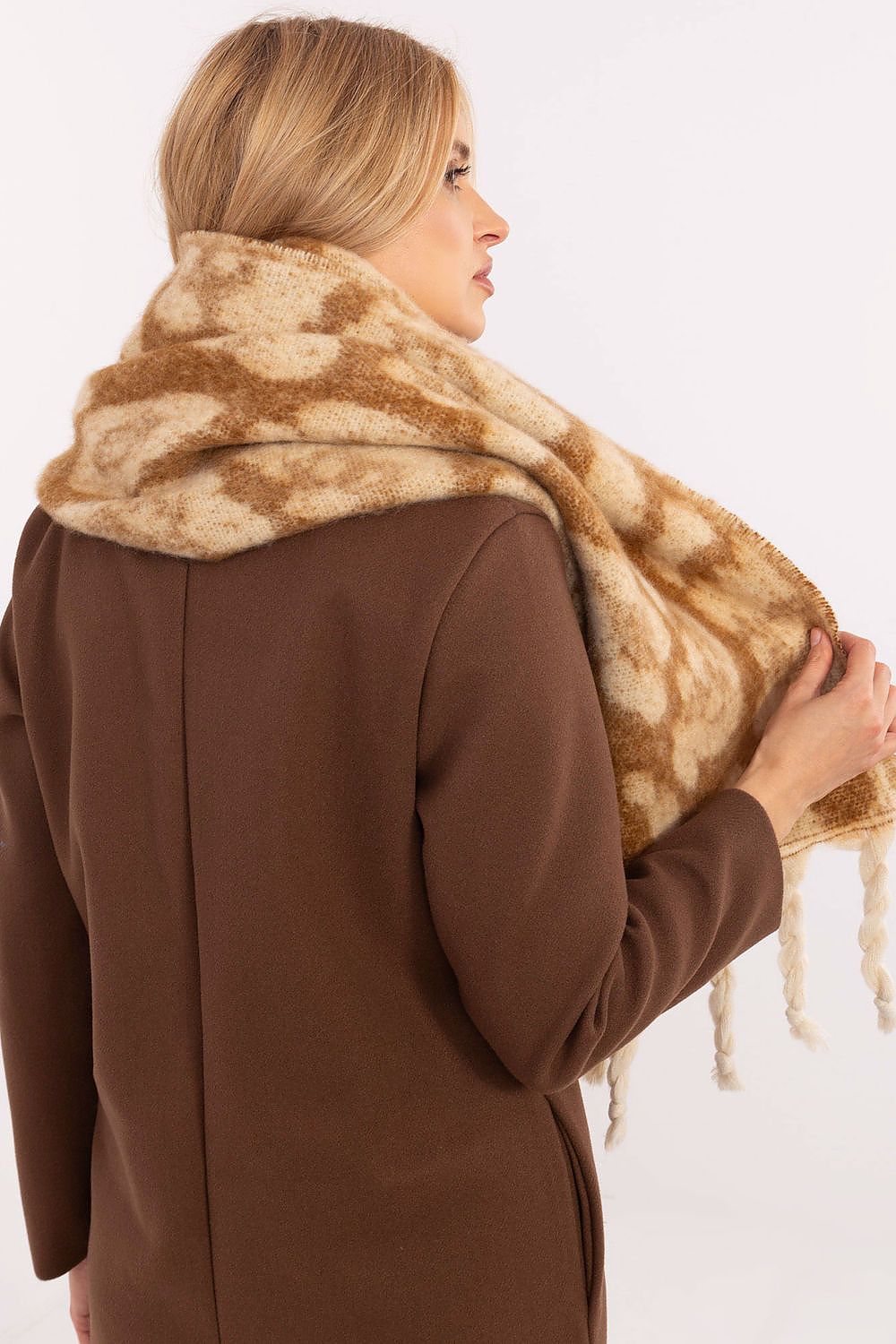   Szalik Model AT-SZ-416.31P Beige - AT 