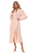  Szlafrok Damski Model Ritta Długi 2415 Morela - L&L collection 