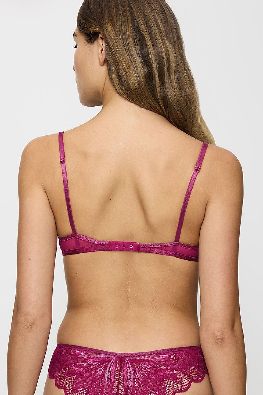  Biustonosz push up Biustonosz Push-up Model Crazy Stupid Love 10222374-3349 195213 Fuksja - Triumph 