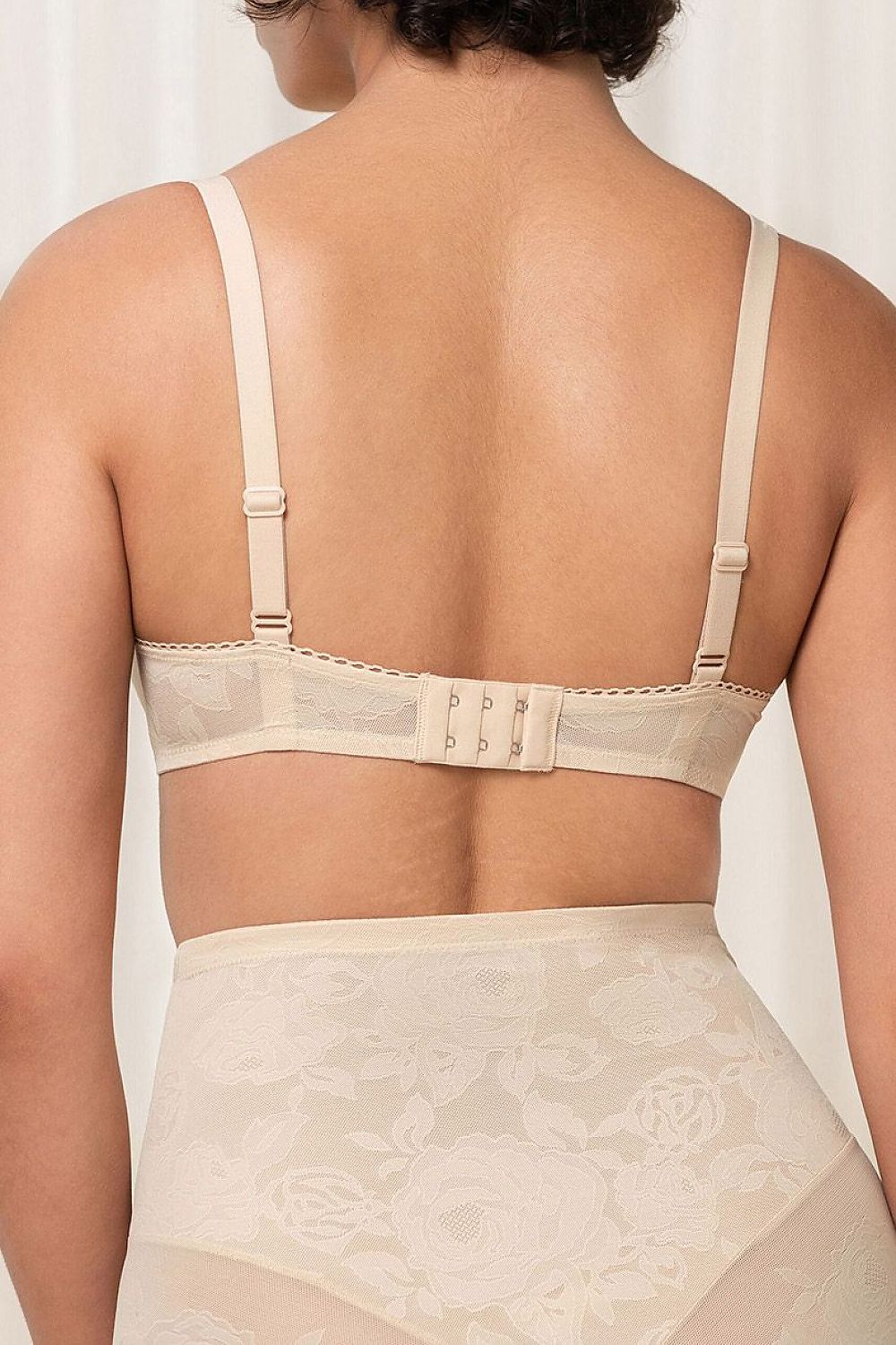  Biustonosz push up Biustonosz Modelujący Model Wild Rose Sensation 10205990-00NZ 186250 Beige - Triumph 