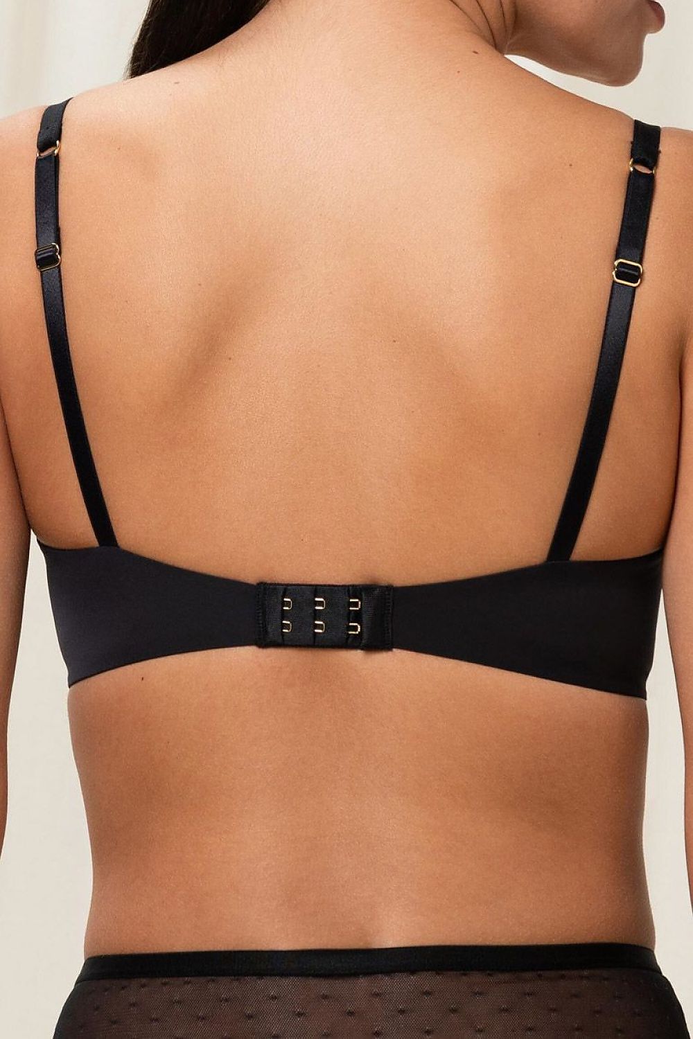  Biustonosz push up Biustonosz Push-up Model Body Make-Up Essentials WHU 10161797 111437 Black - Triumph 