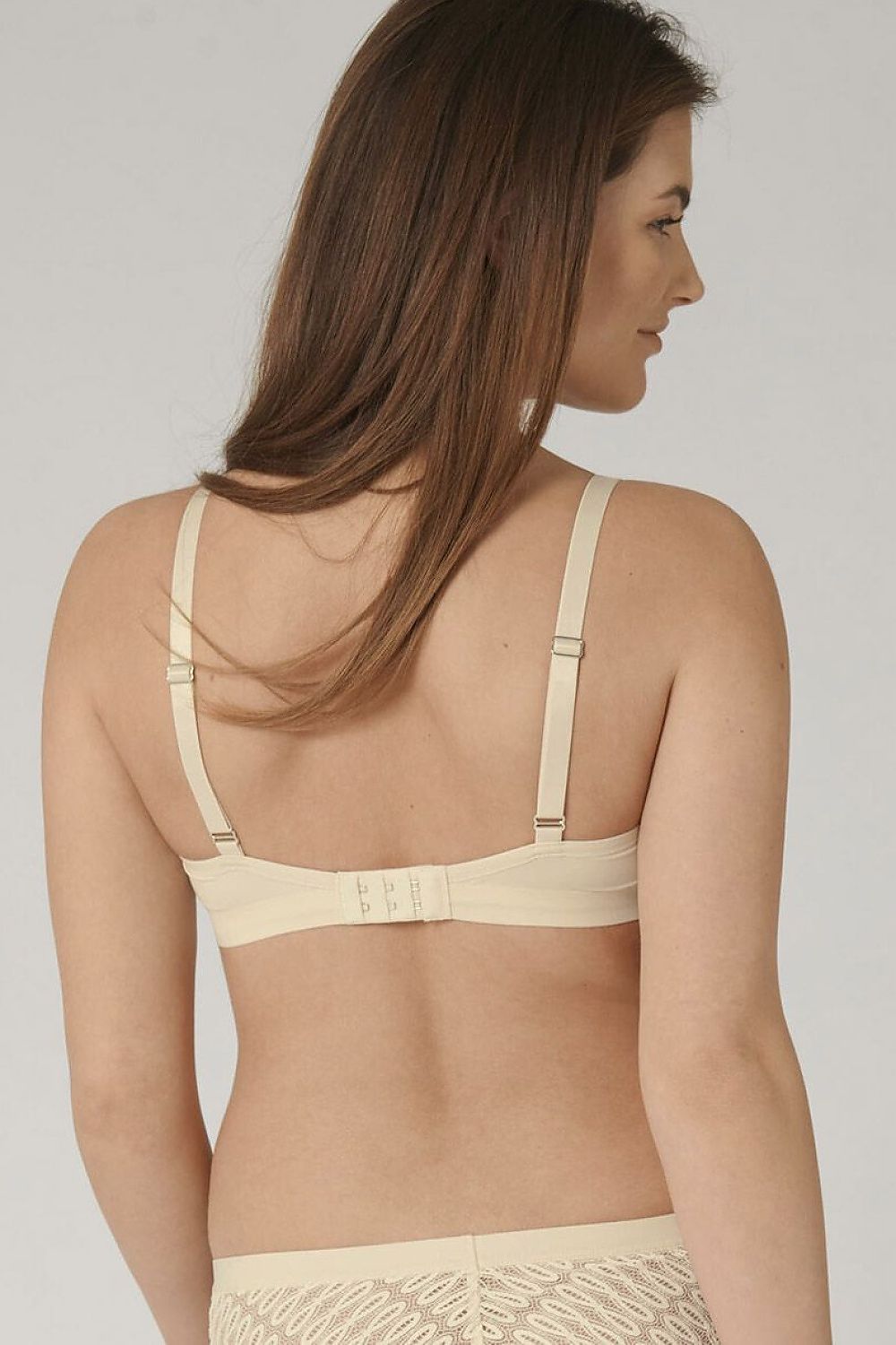  Figi Brazyliany Model Aura Spotlight Brazilian 10208024-6720 158006 Cream - Triumph 