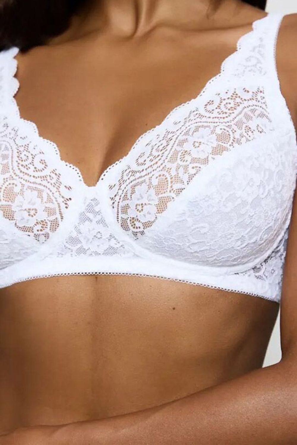  Biustonosz Soft Model Amourette 10210704-0003 224589 White - Triumph 