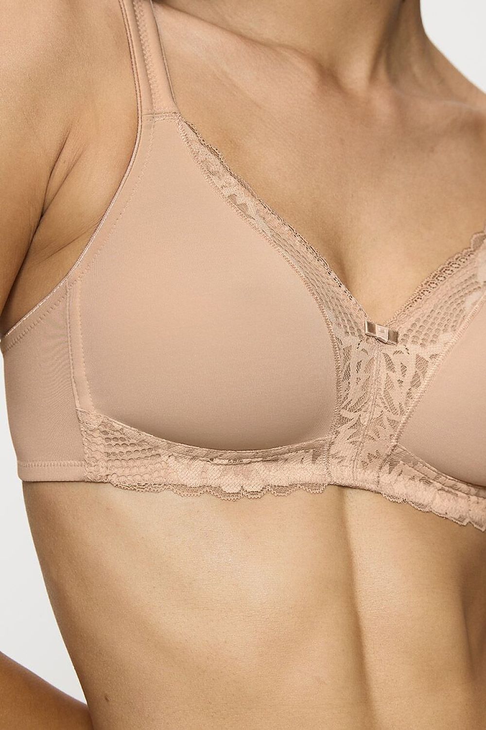  Biustonosz Soft Model Modern Lace+Cotton 10207539-00EP 212713 Cielisty - Triumph 