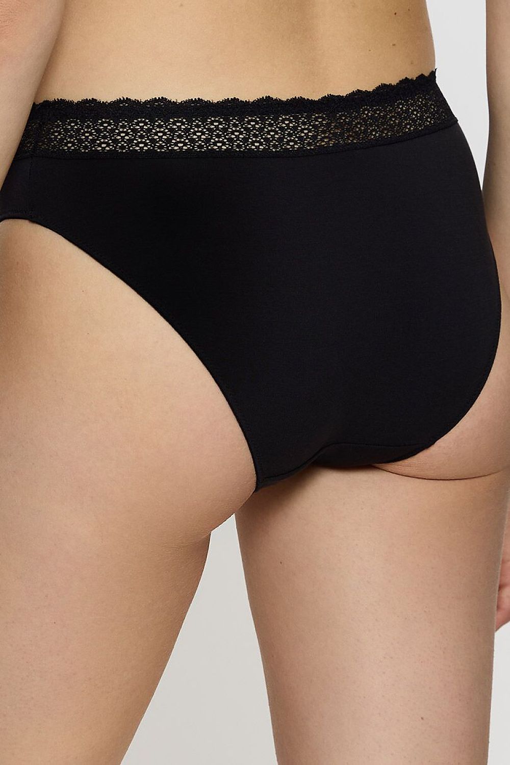  Figi Model Feel of Modal 10214403 185711 Black - Triumph 