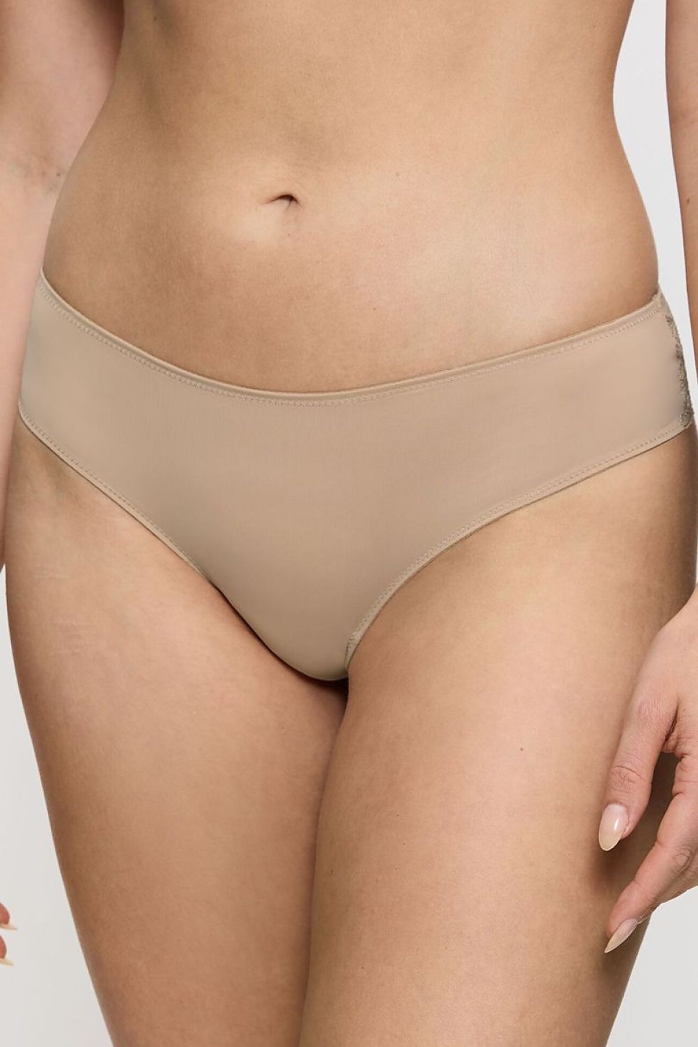  Stringi Model Lovely Micro Brazilian 10182554 112408 Beige - Triumph 