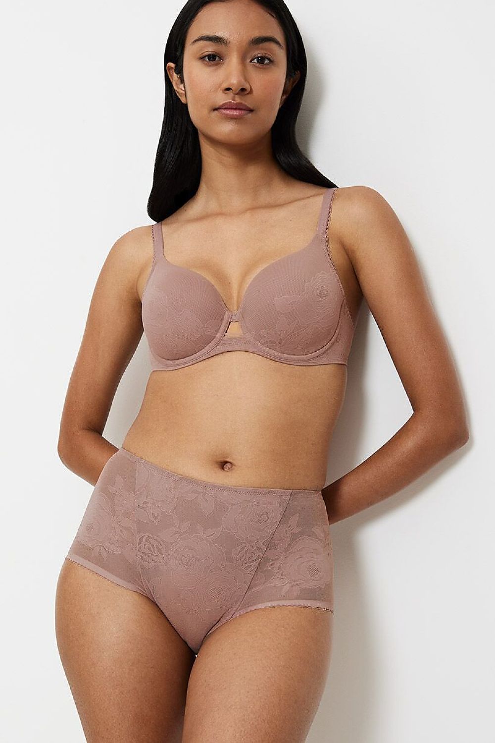  Biustonosz push up Biustonosz Modelujący Model Wild Rose Sensation 10205990-00ZE 225957 Cacao - Triumph 