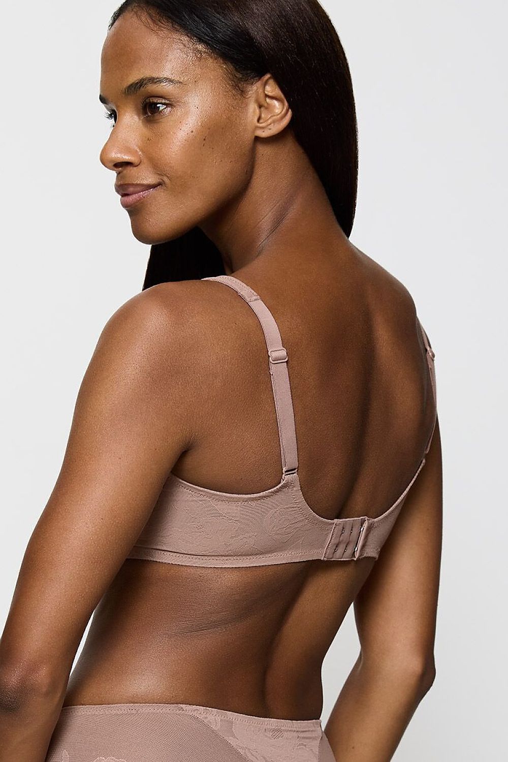  Biustonosz Soft Minimizer Model Wild Rose Sensation W01 10205953-00ZE 225954 Cacao - Triumph 
