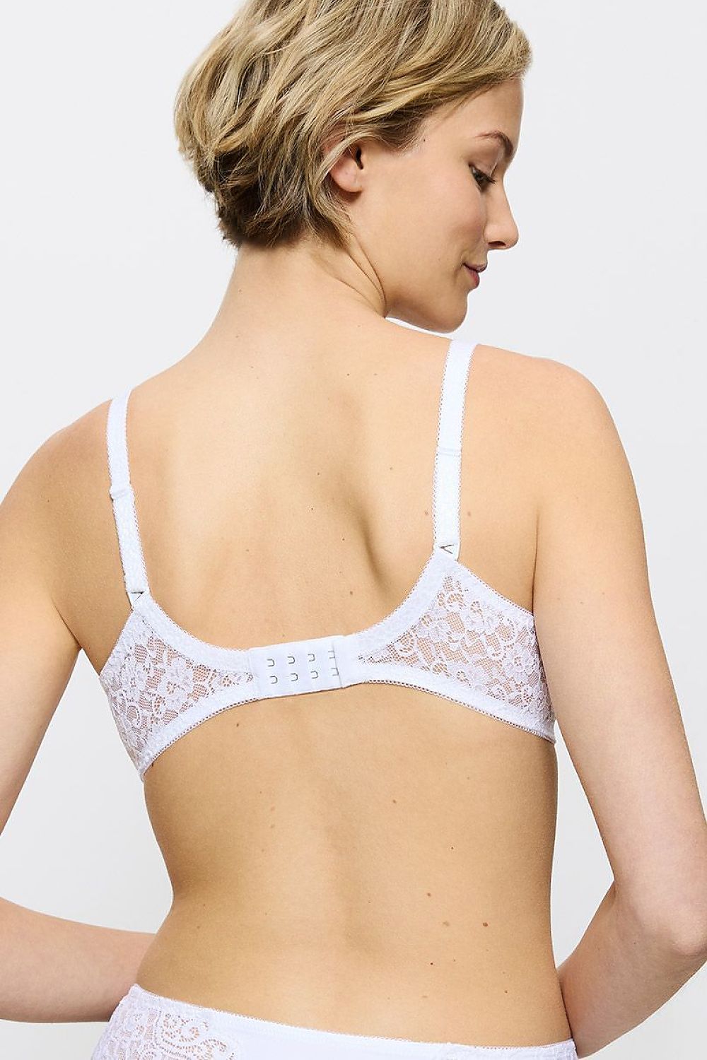  Biustonosz push up Biustonosz typu spacer Model Amourette WP 10214770-0003 230953 White - Triumph 