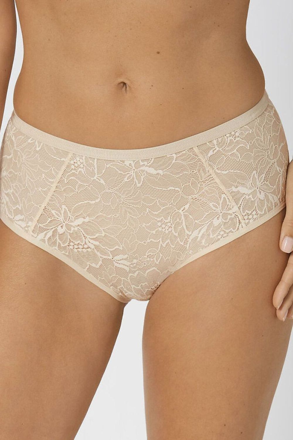  Figi Model Amourette Charm Maxi 01 10198780 232033 Cream - Triumph 