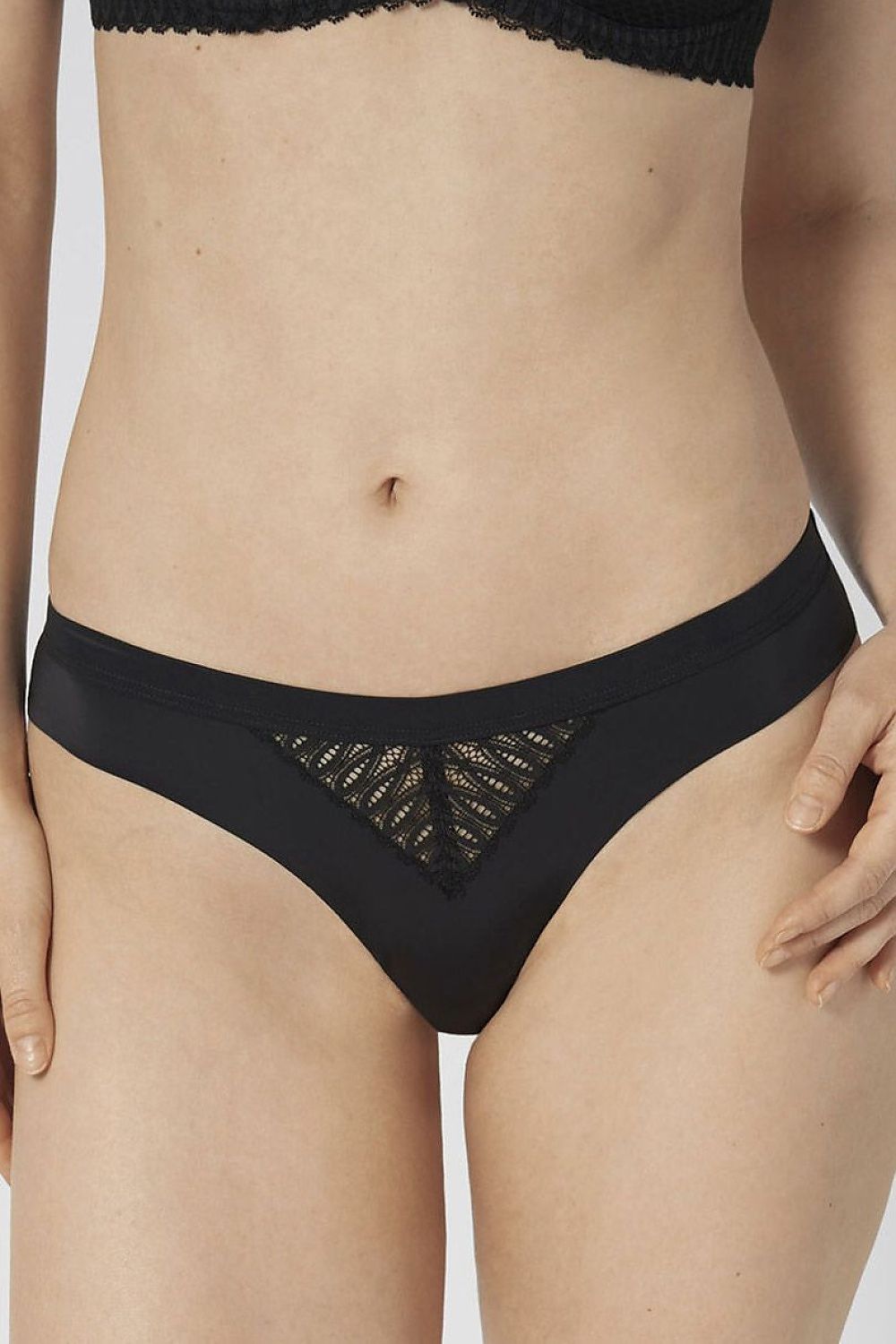  Figi Brazyliany Model Aura Spotlight 10208024-0004 164236 Black - Triumph 