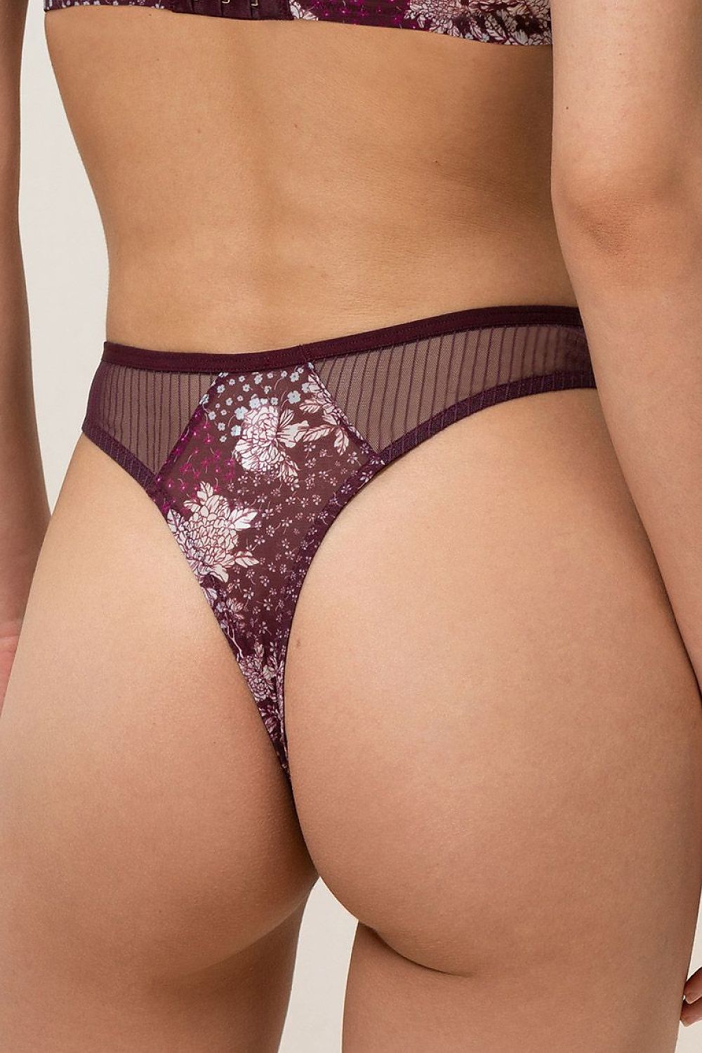  Stringi Model Lavish Spotlight High Waist 10213117 166215 Śliwka - Triumph 