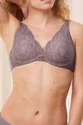  Biustonosz push up Biustonosz Push-up Model Body Make-Up Illusion Lace WP 10219710-3091 190258 Gołębi - Triumph 