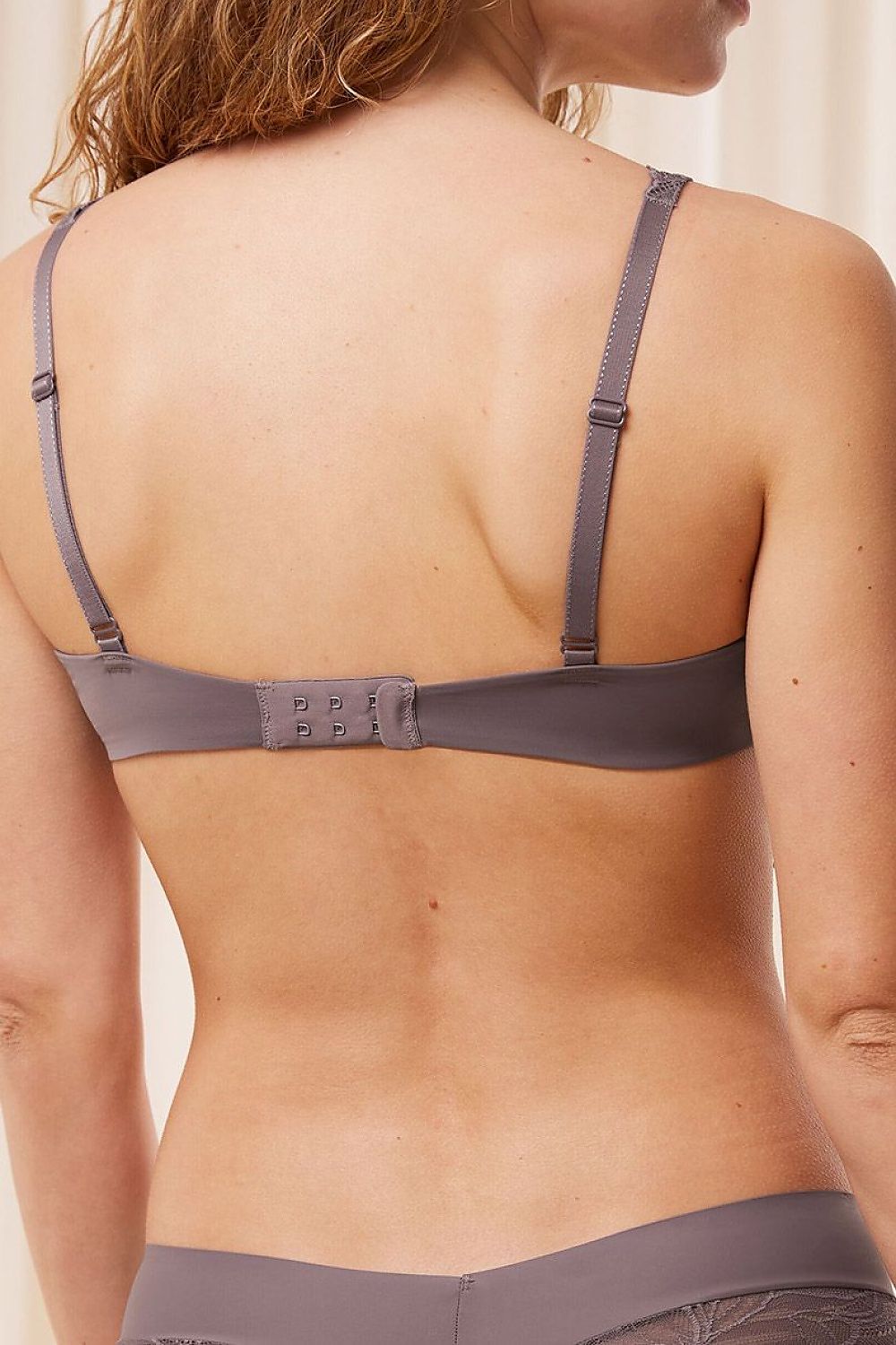  Biustonosz push up Biustonosz Push-up Model Body Make-Up Illusion Lace WP 10219710-3091 190258 Gołębi - Triumph 