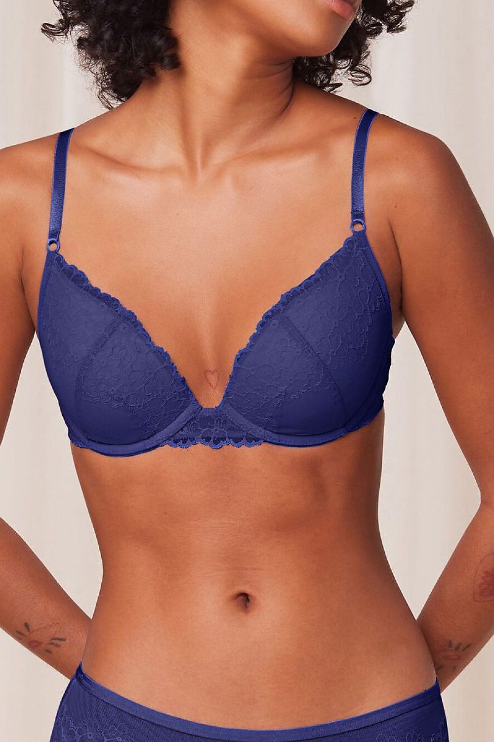  Biustonosz push up Biustonosz Push-up Model Bright Spotlight WHU 10217444-6649 230941 Navy - Triumph 