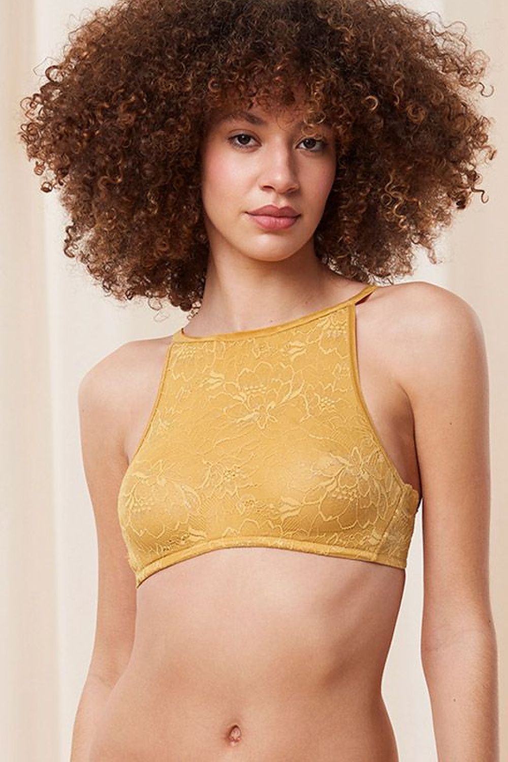  Biustonosz Soft Model Amourette Charm Shimmer Bustier 10215986 179115 Yellow - Triumph 
