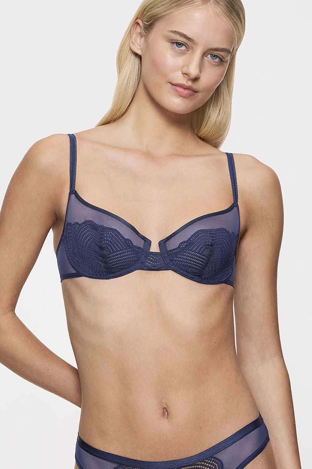   Biustonosz Soft Balkonetka Model Delightful Spotlight W 10219854-7064 191074 Navy - Triumph 